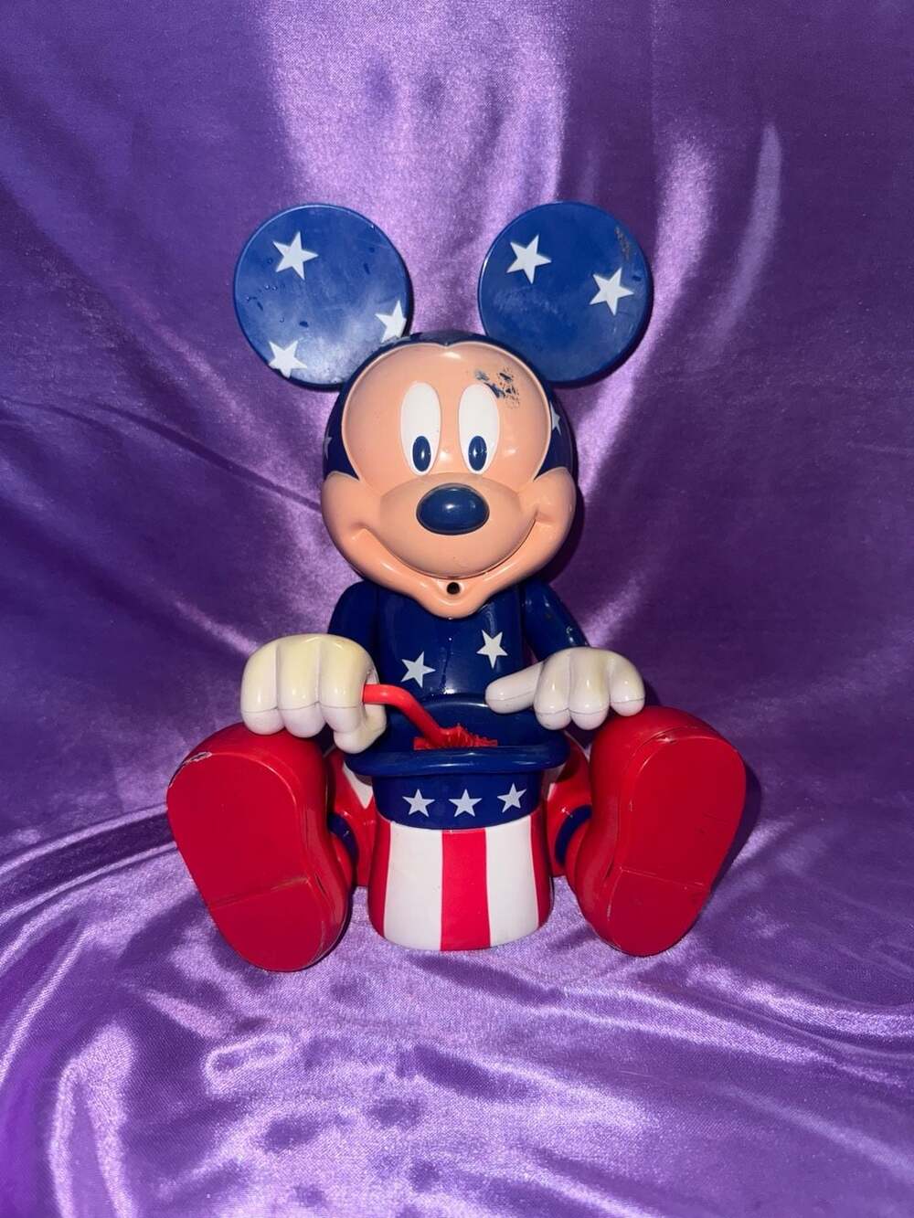 Vintage Disney Patriotic Mickey Mouse Battery Operated Bubble Blower Machine